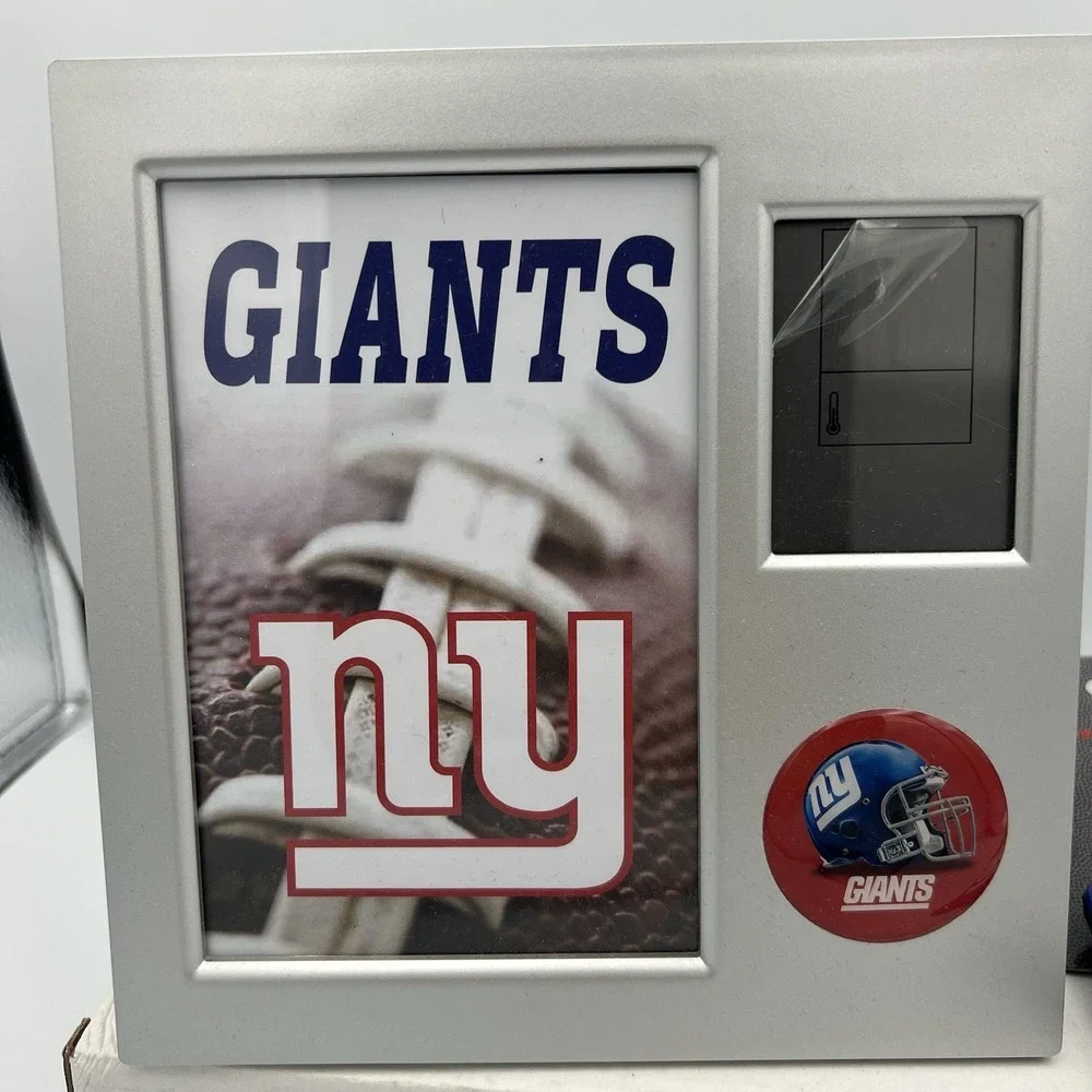 NFL New York Giants Duo Picture frame w/ digital clock &‎ Soft Luggage Tag